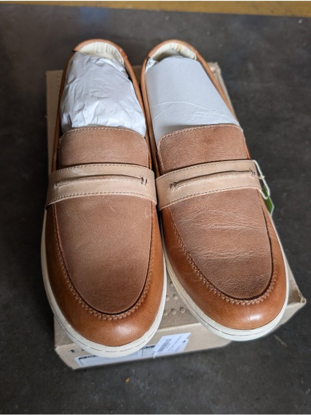 Taos Upward Women's Size 10 Slip-On Loafers in Caramel/Tan Multi leather NEW - Picture 3 of 6
